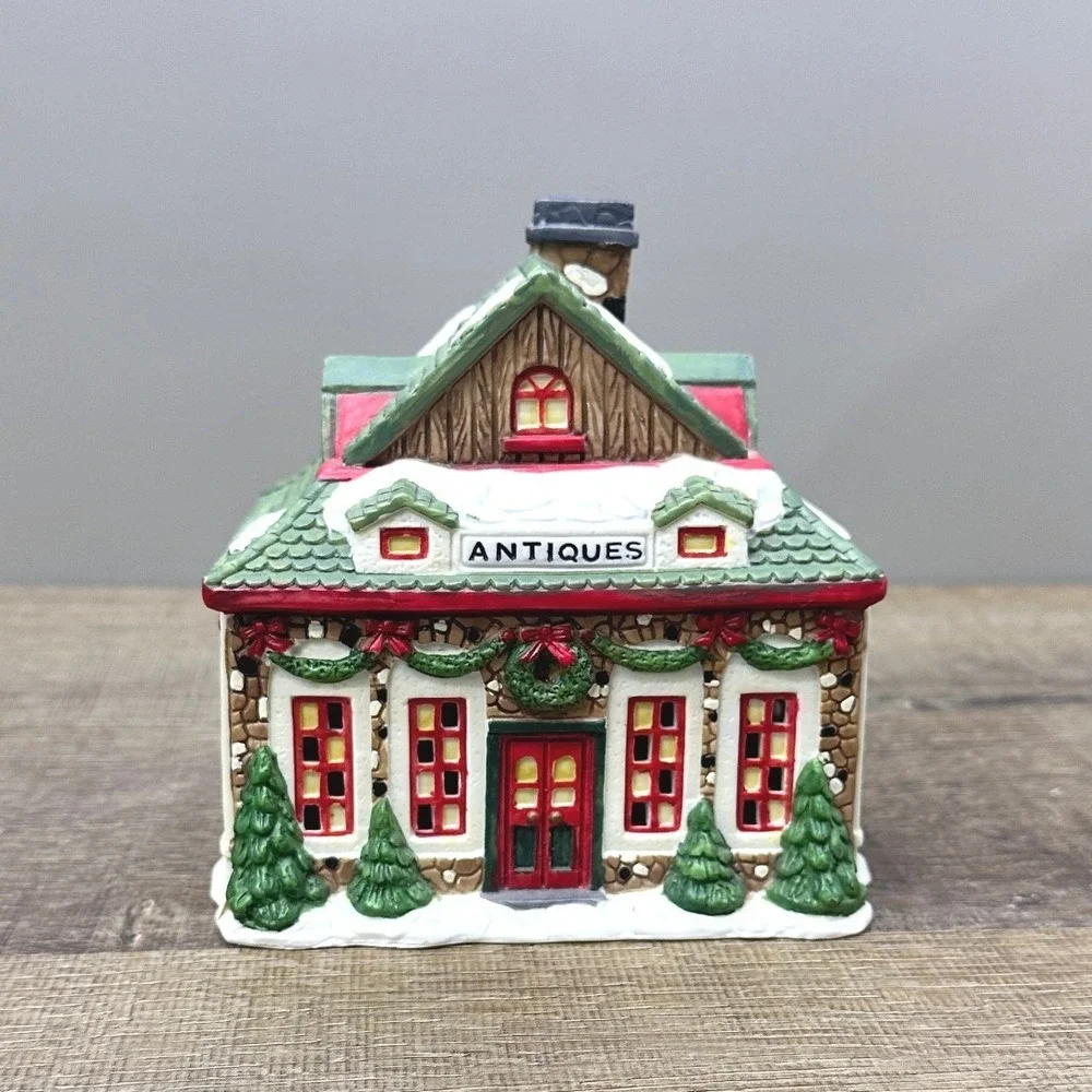 Vintage Winter Valley Cottages Antiques Shop Porcelain Lighted Christmas Village